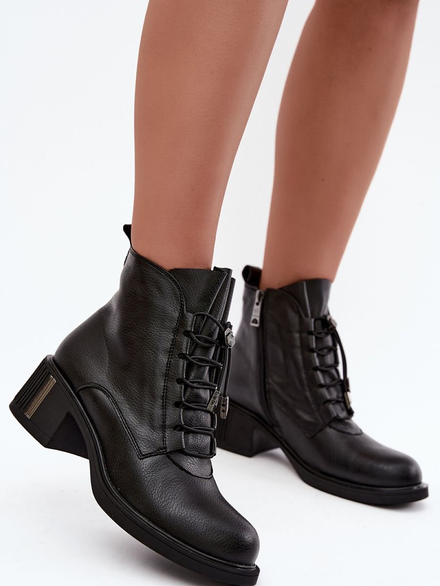 Heel boots model 231585 Step in style