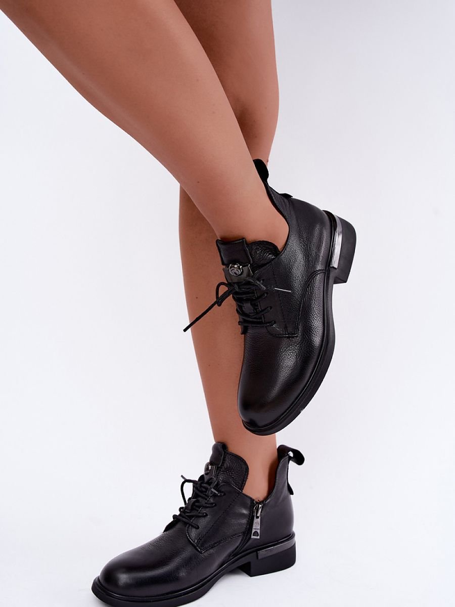 Boots model 231613 Step in style