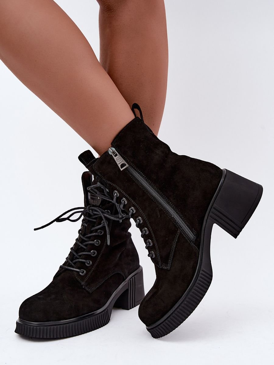 Heel boots model 231636 Step in style