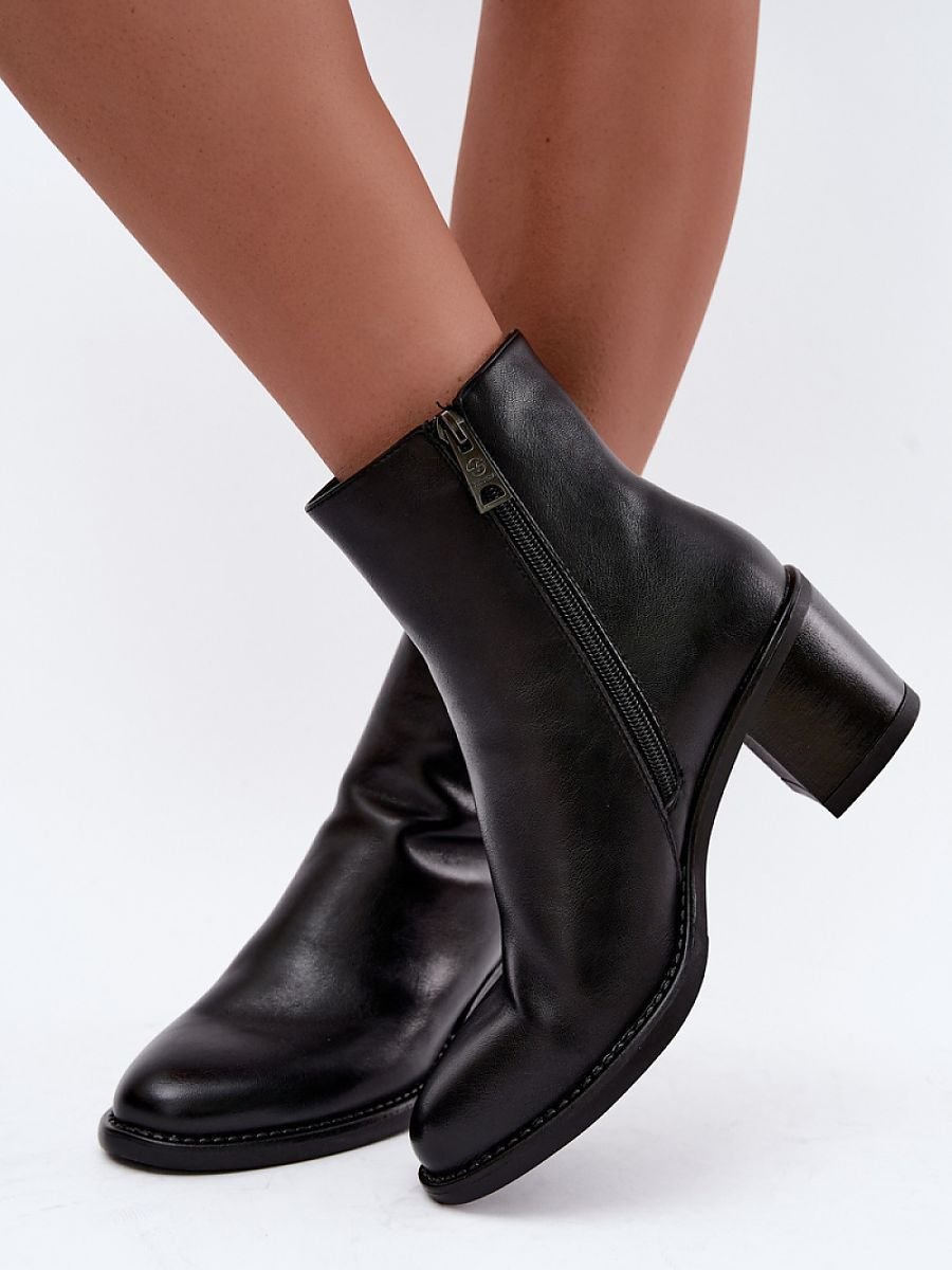 Heel boots model 231622 Step in style