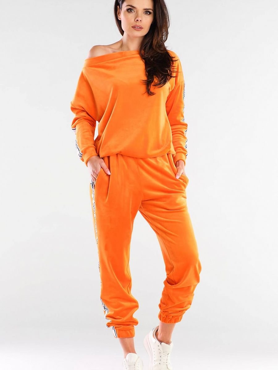 Tracksuit trousers model 154804 awama