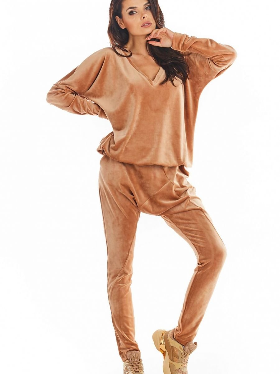 Tracksuit trousers model 149779 awama