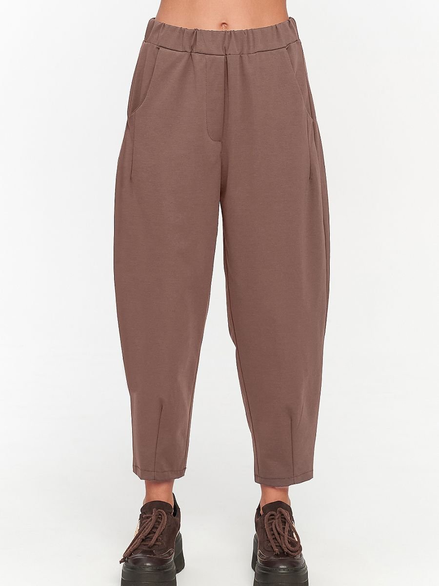 Women trousers model 231980 Makadamia