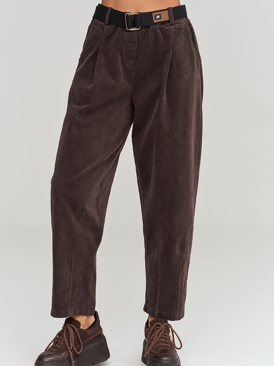 corduroy trousers model 232016 Makadamia