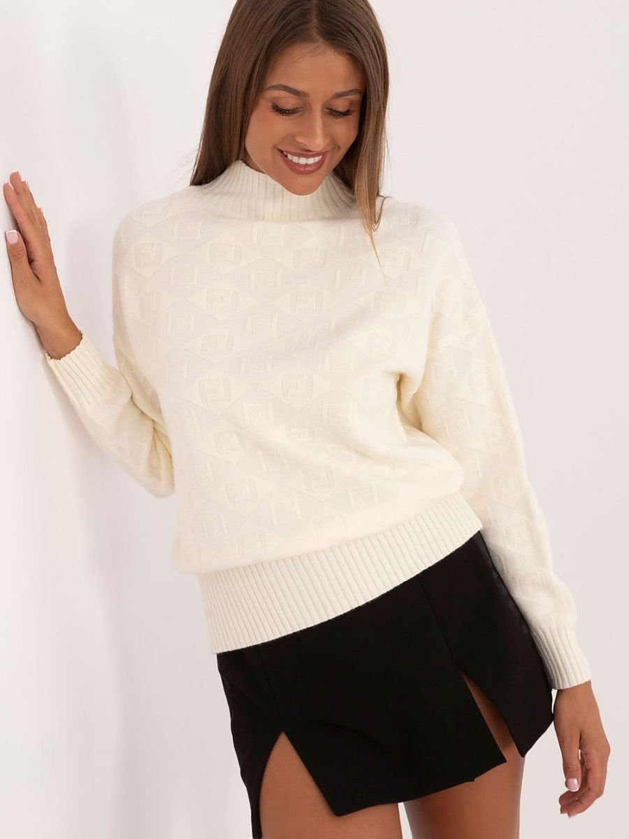 Jumper model 200331 AT