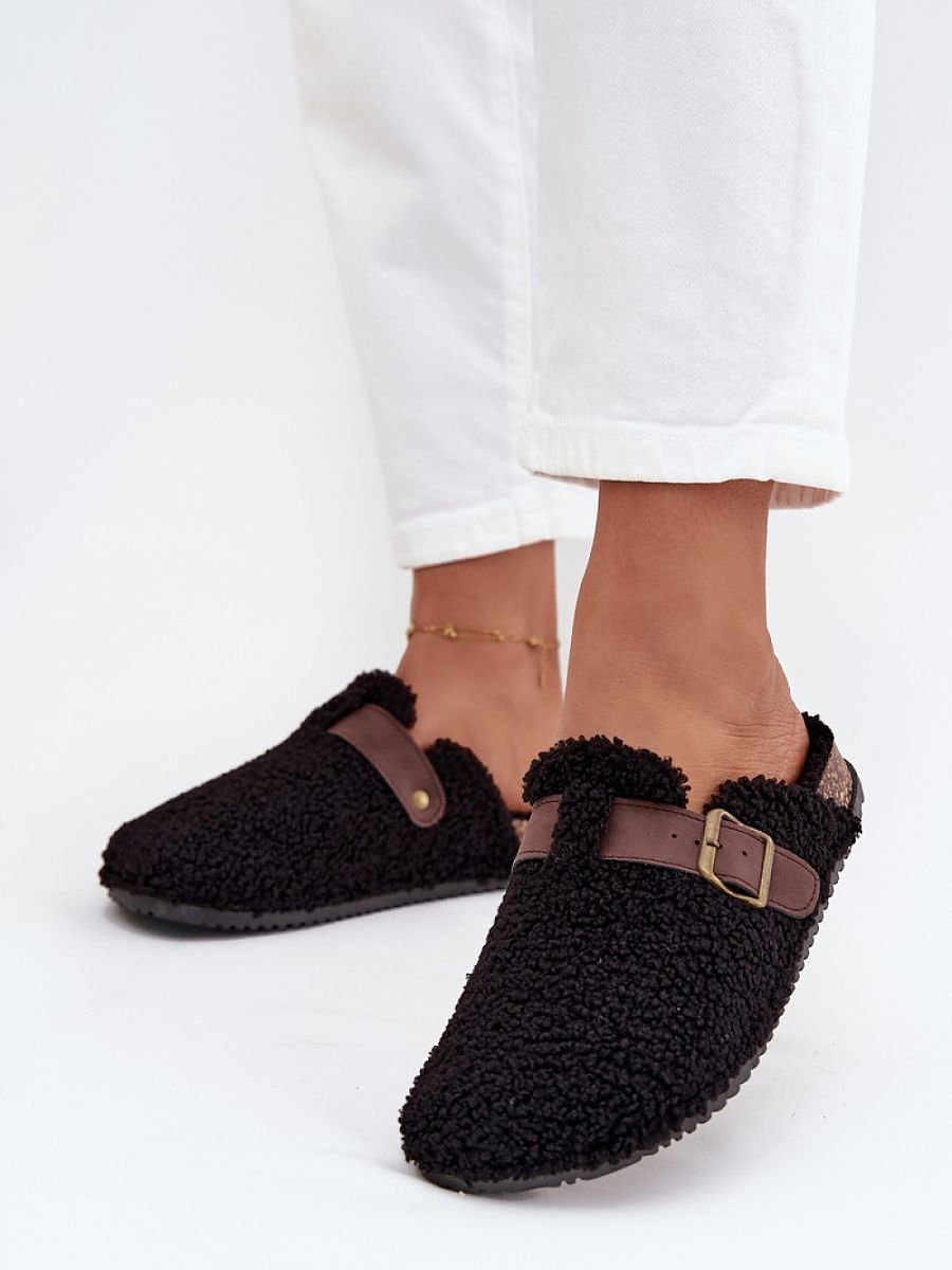 Slippers model 217490 Step in style