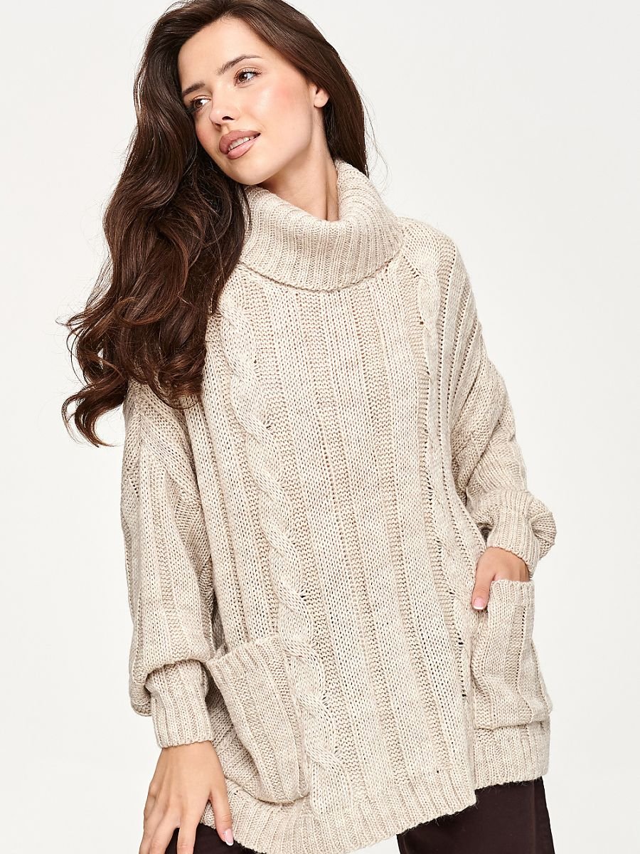 Turtleneck model 232052 Makadamia