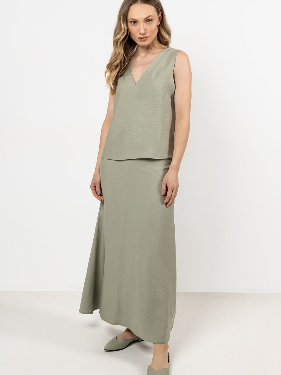 Long skirt model 212207 awama