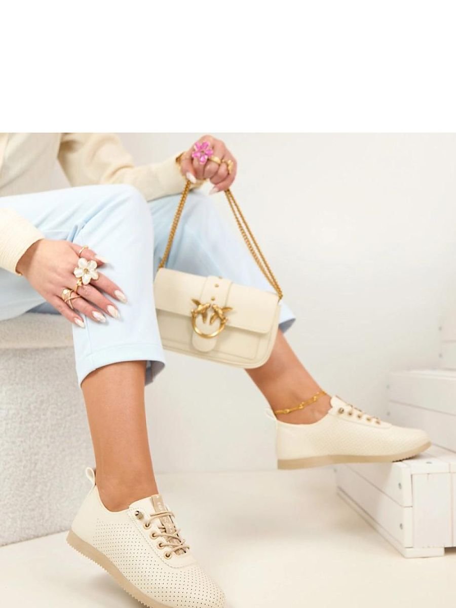 Sneakers model 225577 Solea