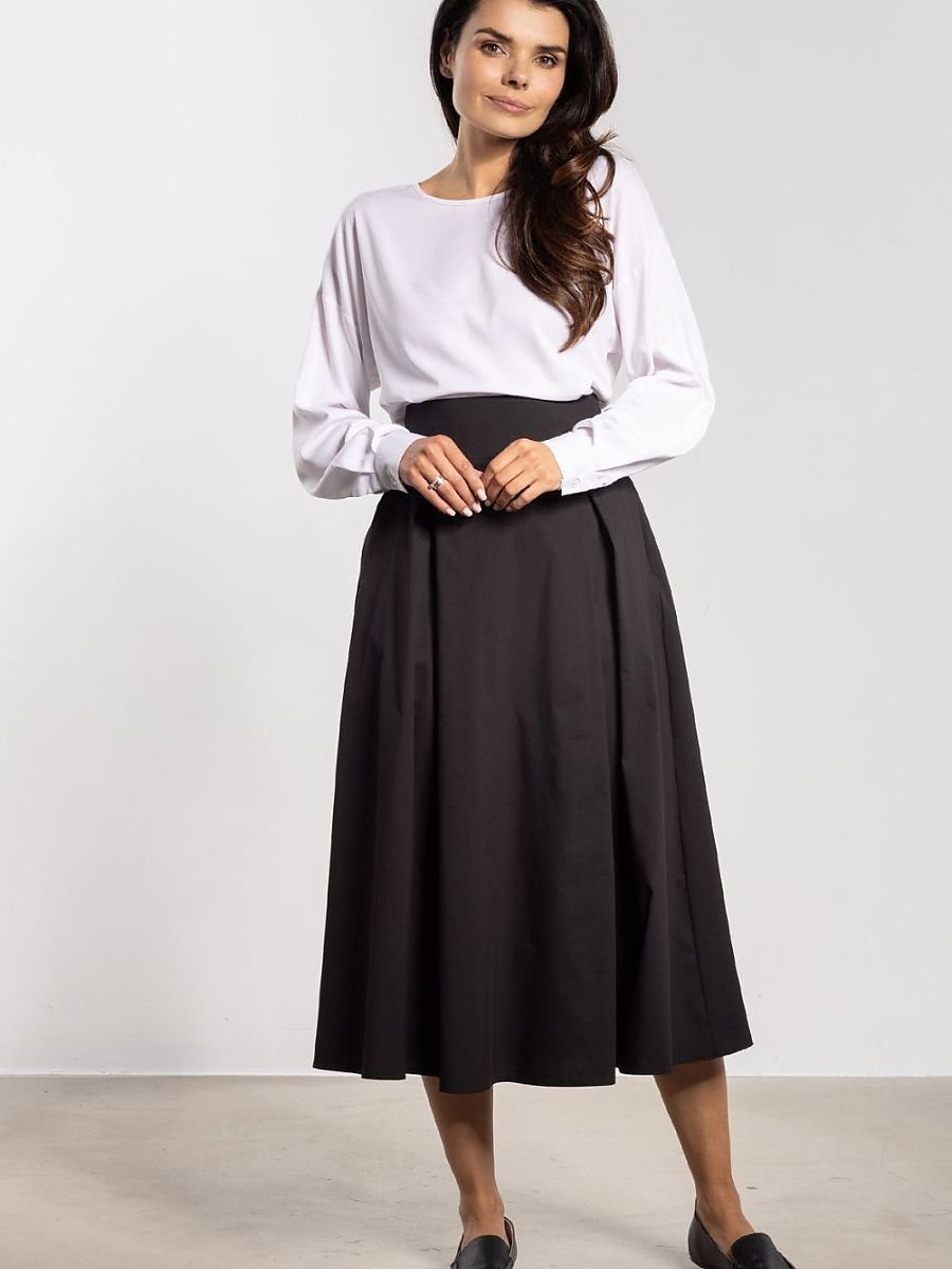 Skirt model 219007 awama