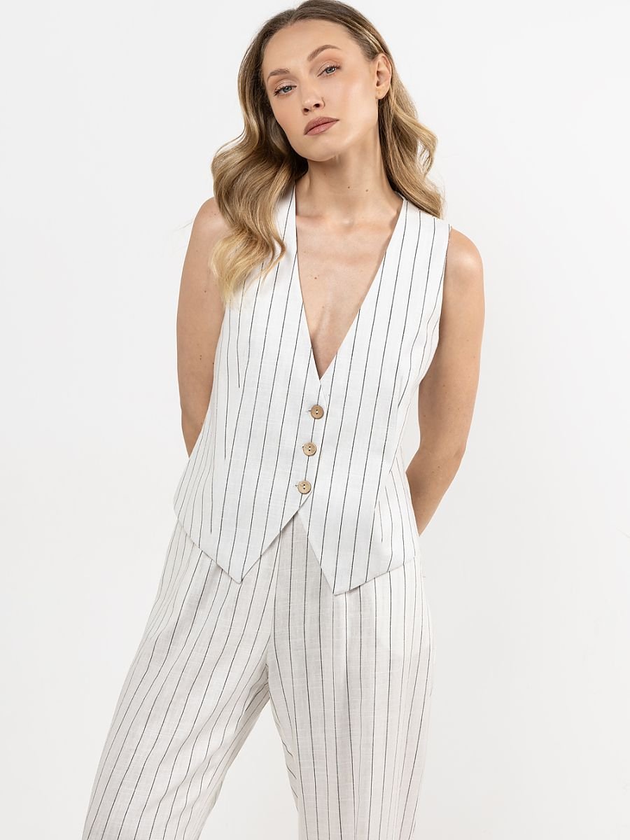 Gilet model 212180 awama