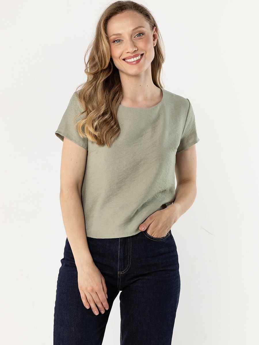 Blouse model 225335 awama