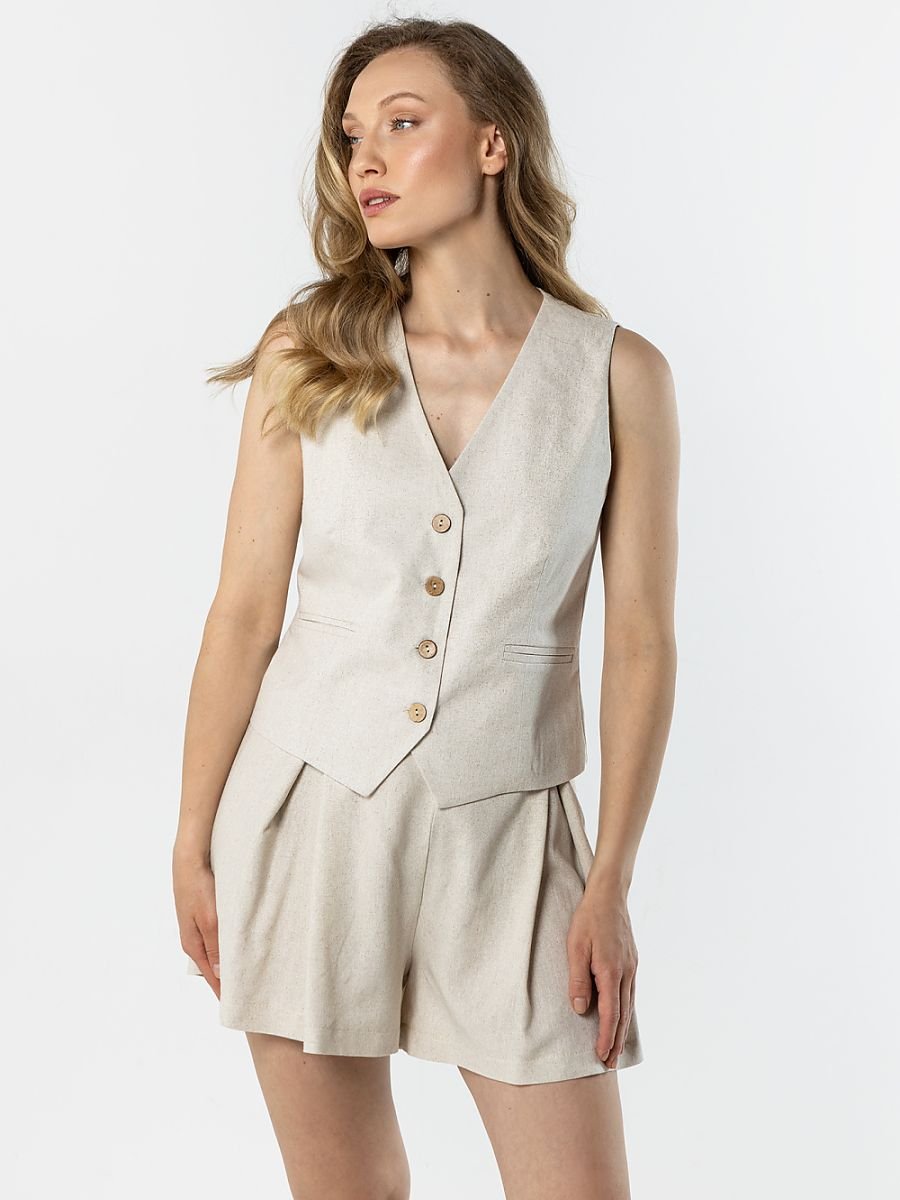 Gilet model 225292 awama