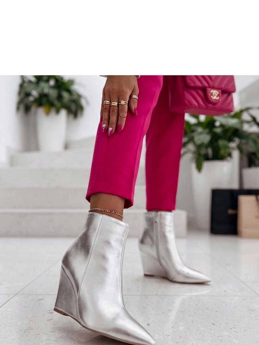 Buskin boots model 232173 Solea