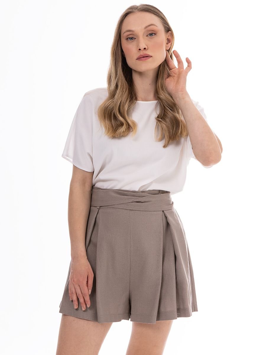 Shorts model 225293 awama