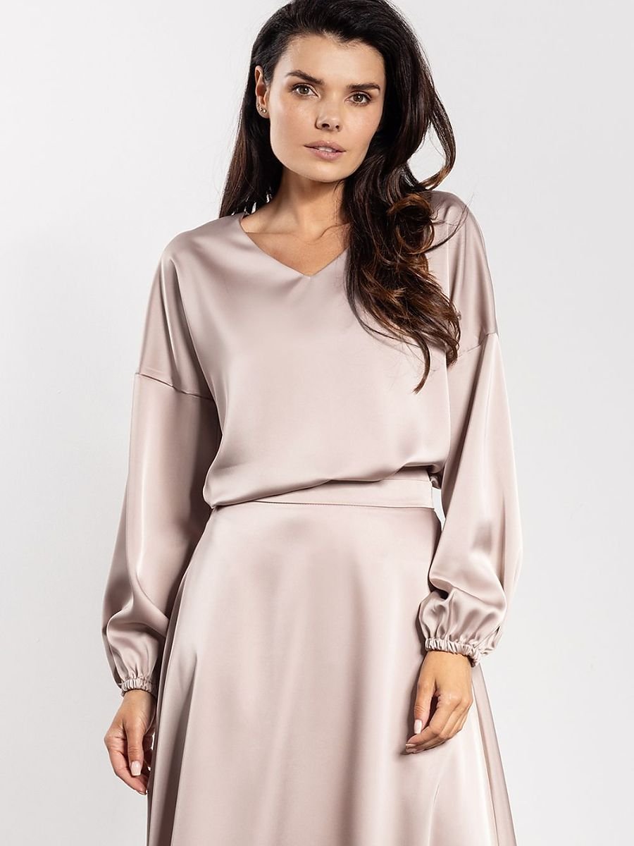 Blouse model 219001 awama