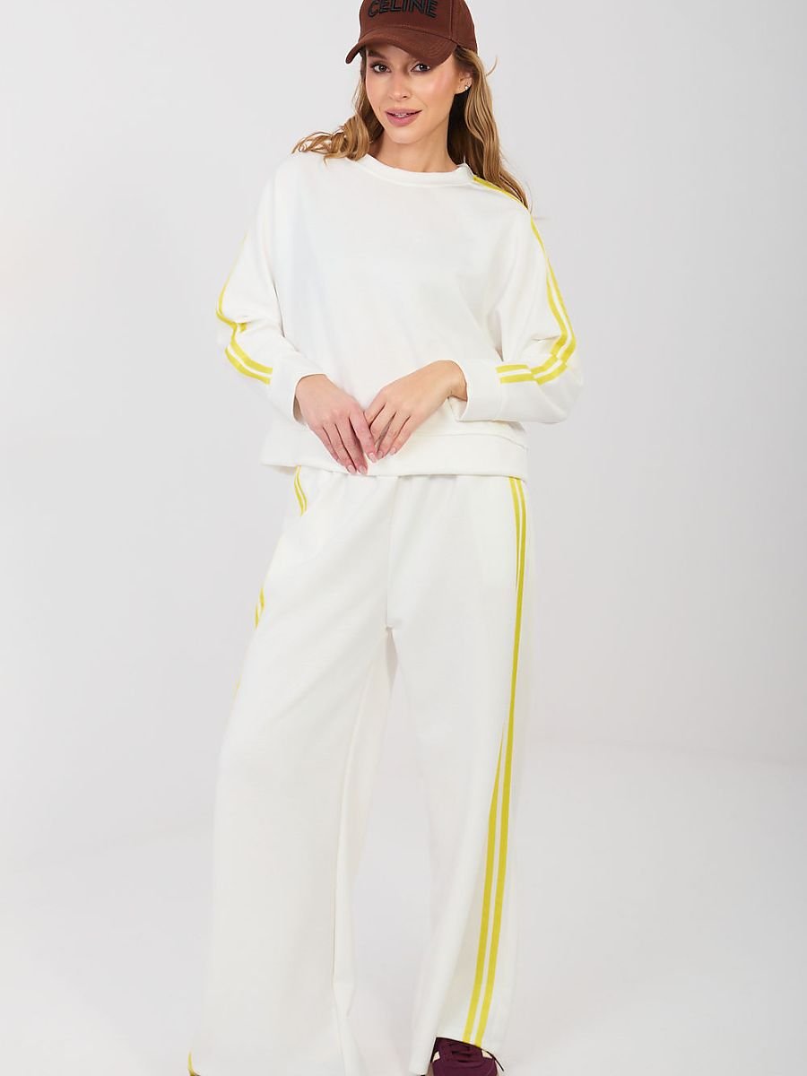 Set model 232207 Rue Paris