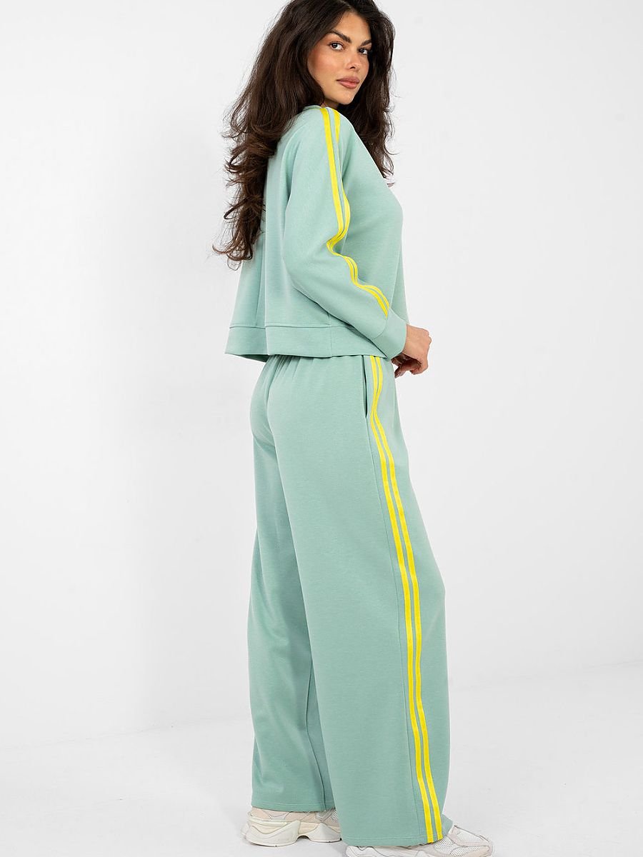 Set model 232211 Rue Paris