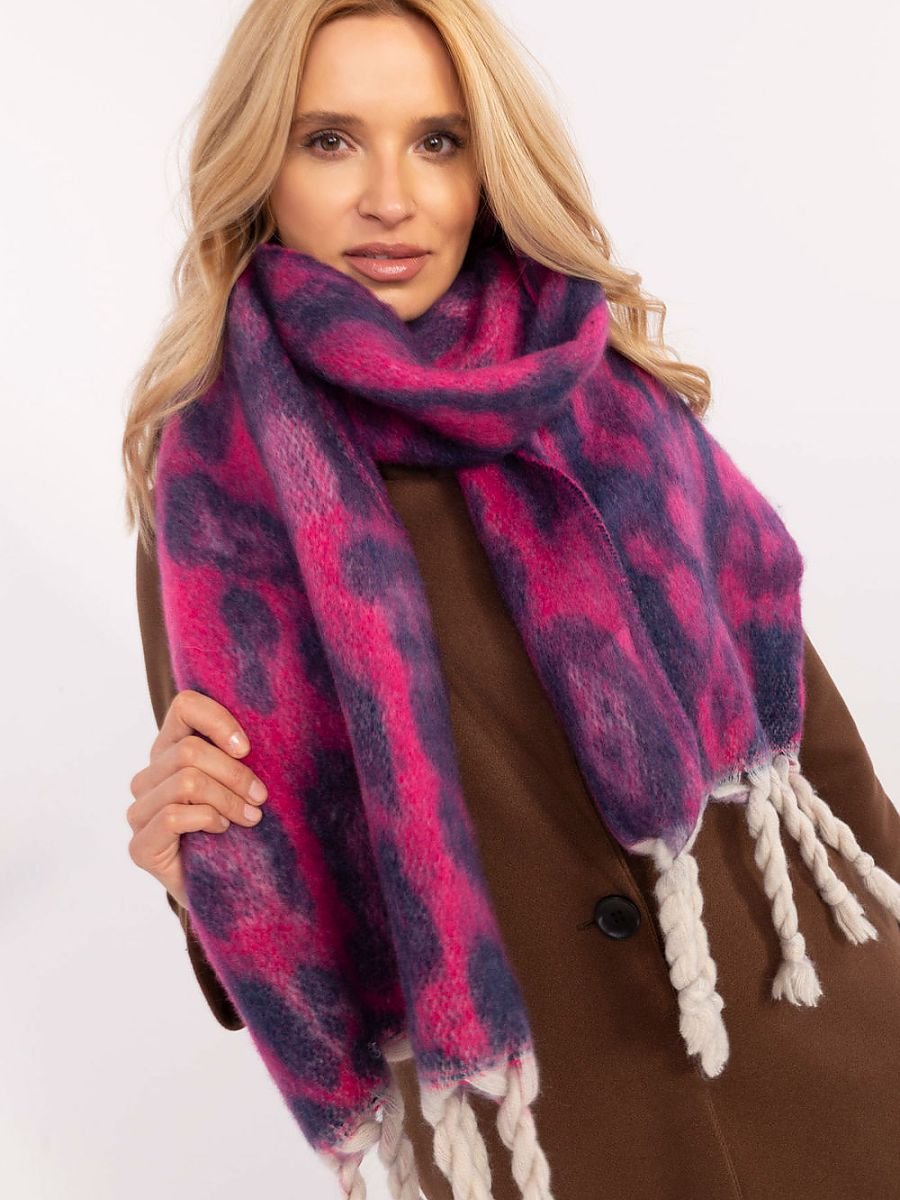Shawl model 205963 AT