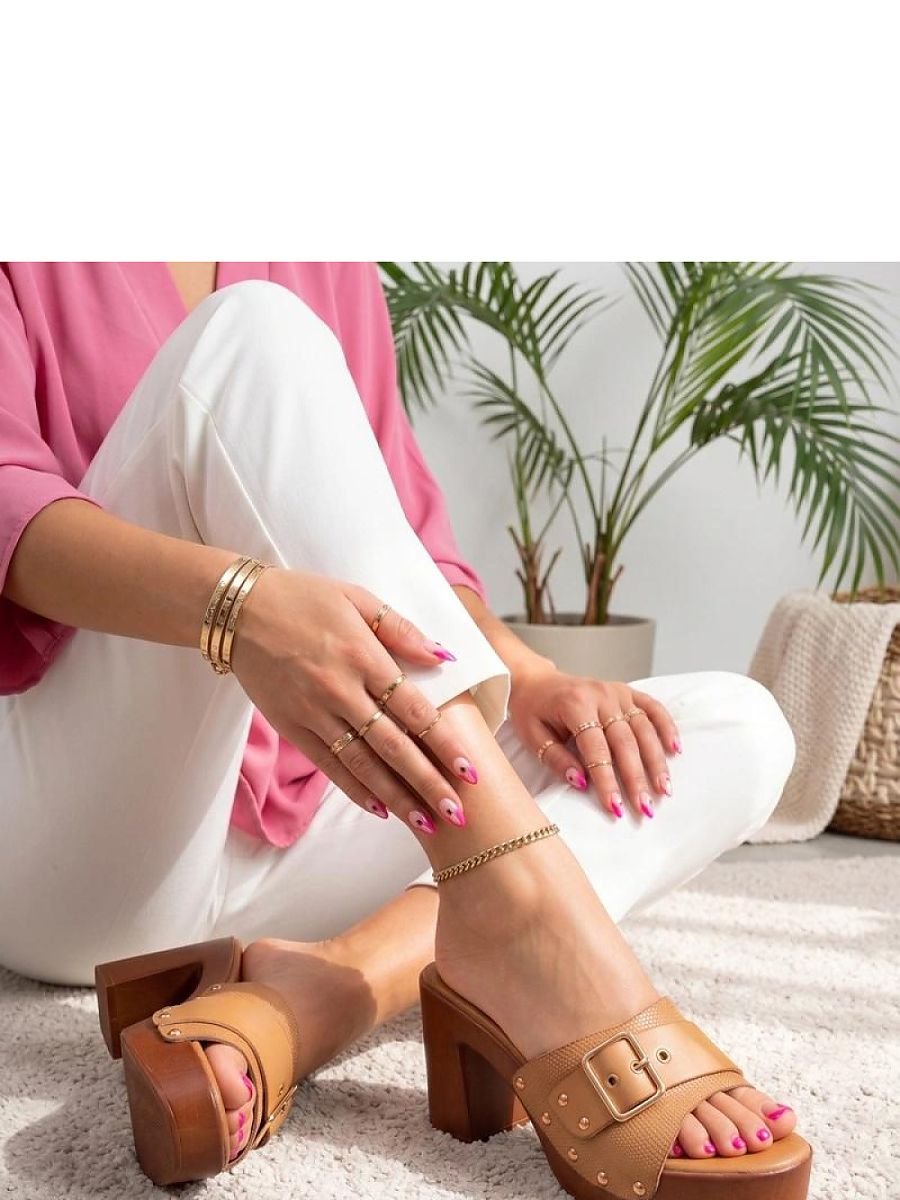 Heeled sandals model 229787 Solea