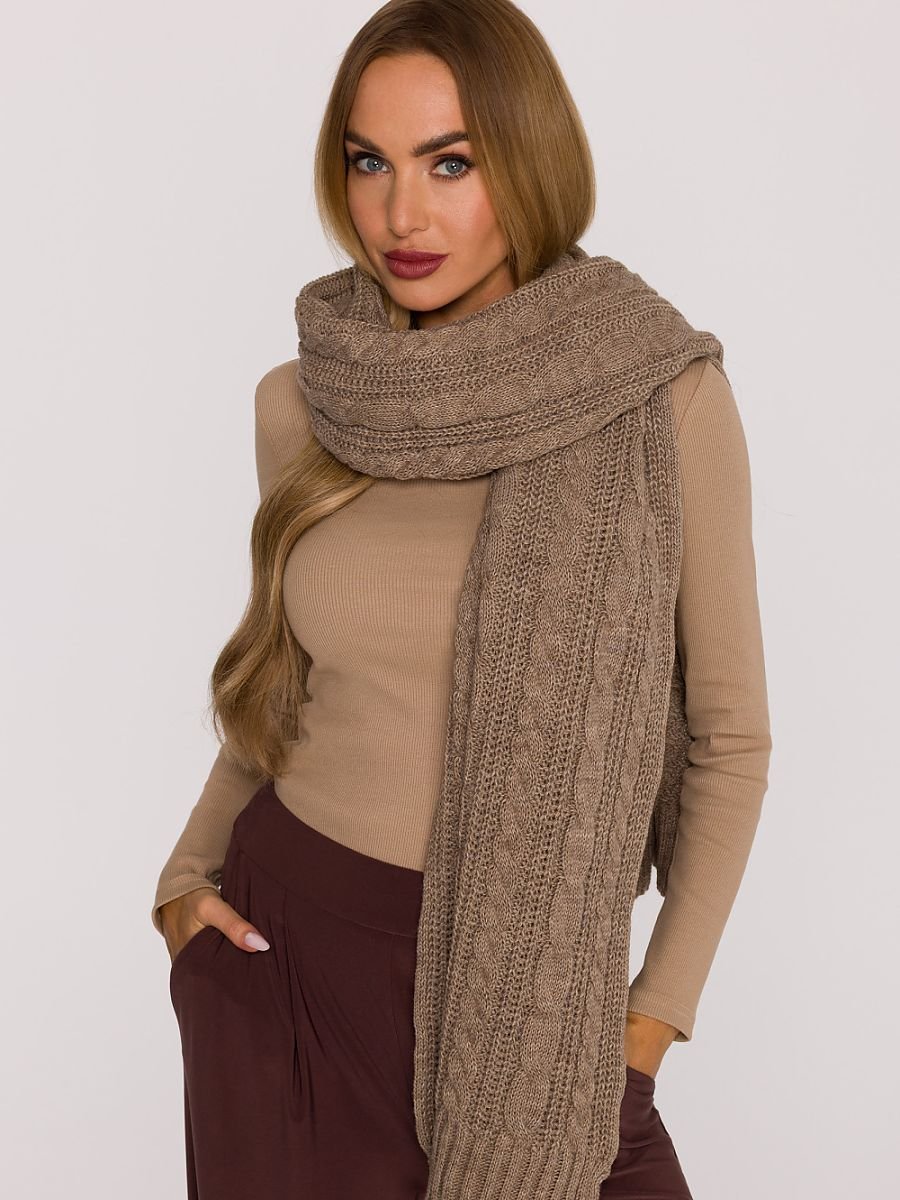 Shawl model 219544 Moe