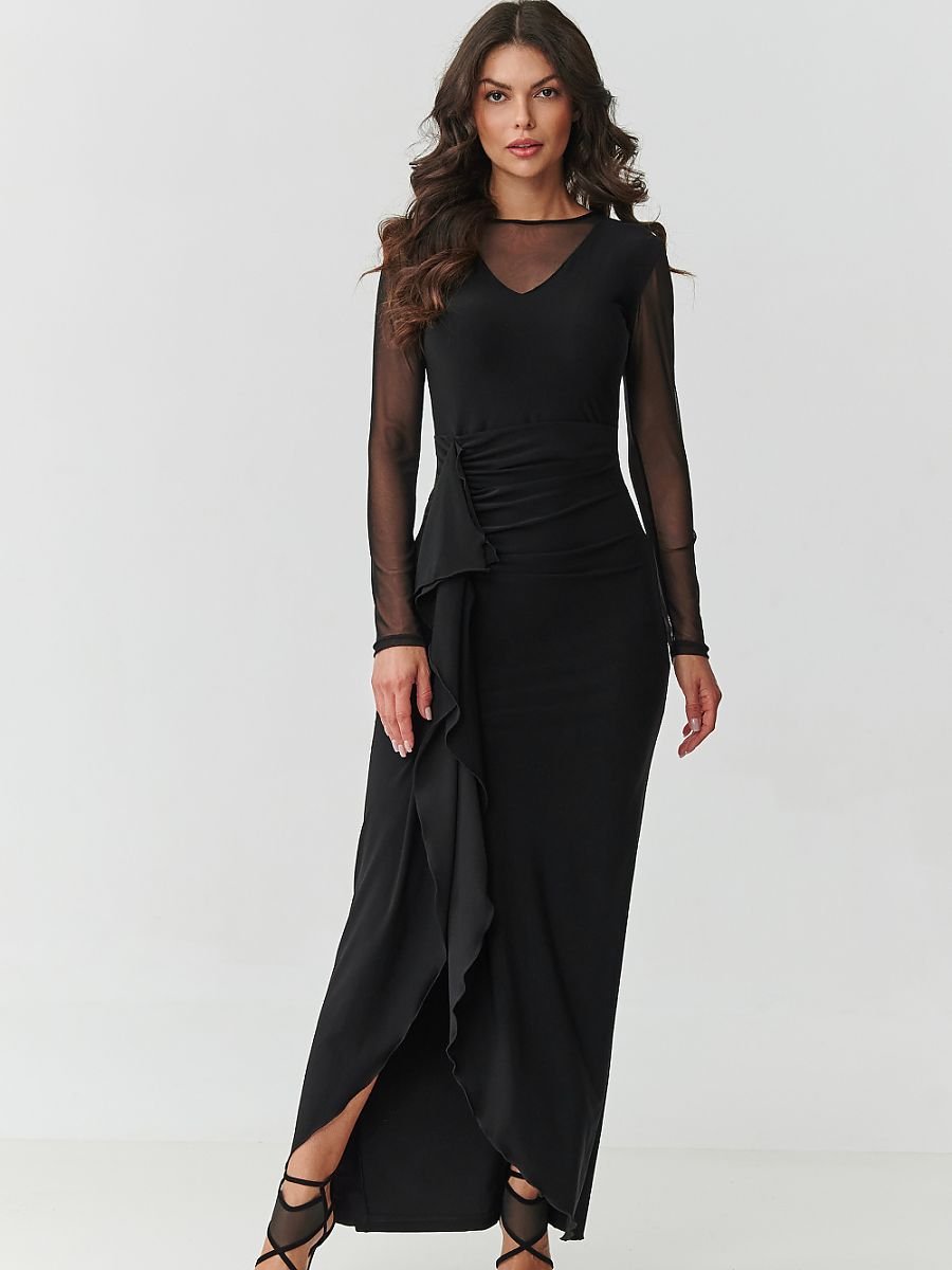 Long dress model 218110 Makadamia