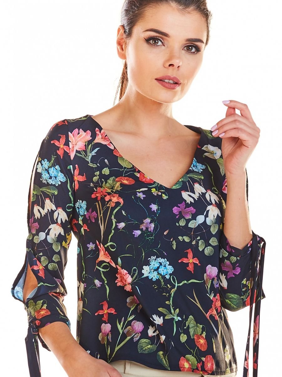 Blouse model 129188 Infinite You