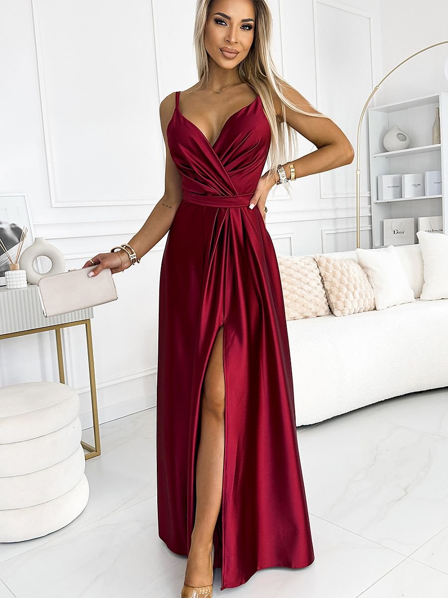Long dress model 192467 Numoco
