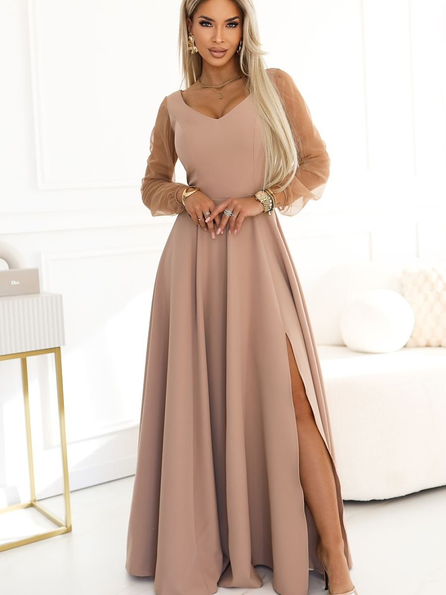 Long dress model 227090 Numoco