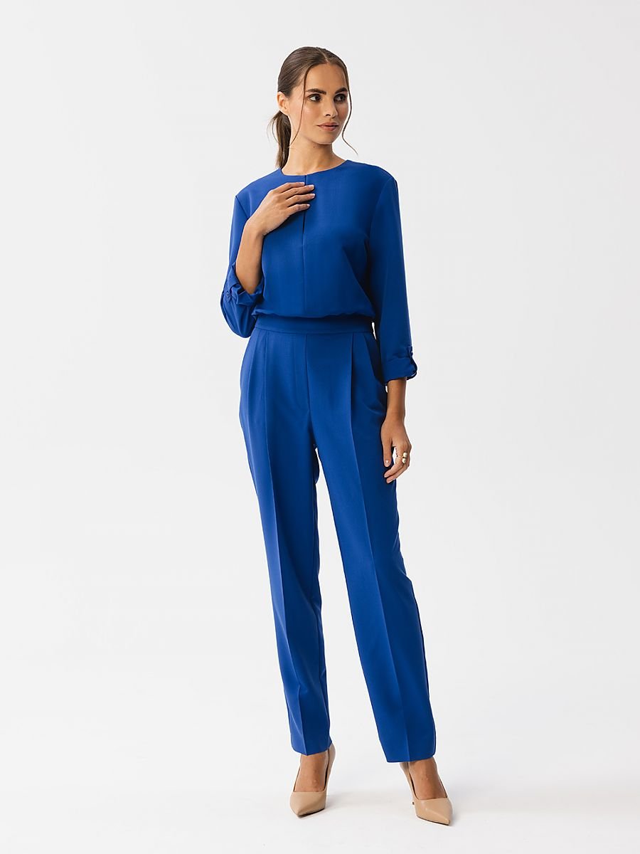 Suit model 185100 Stylove