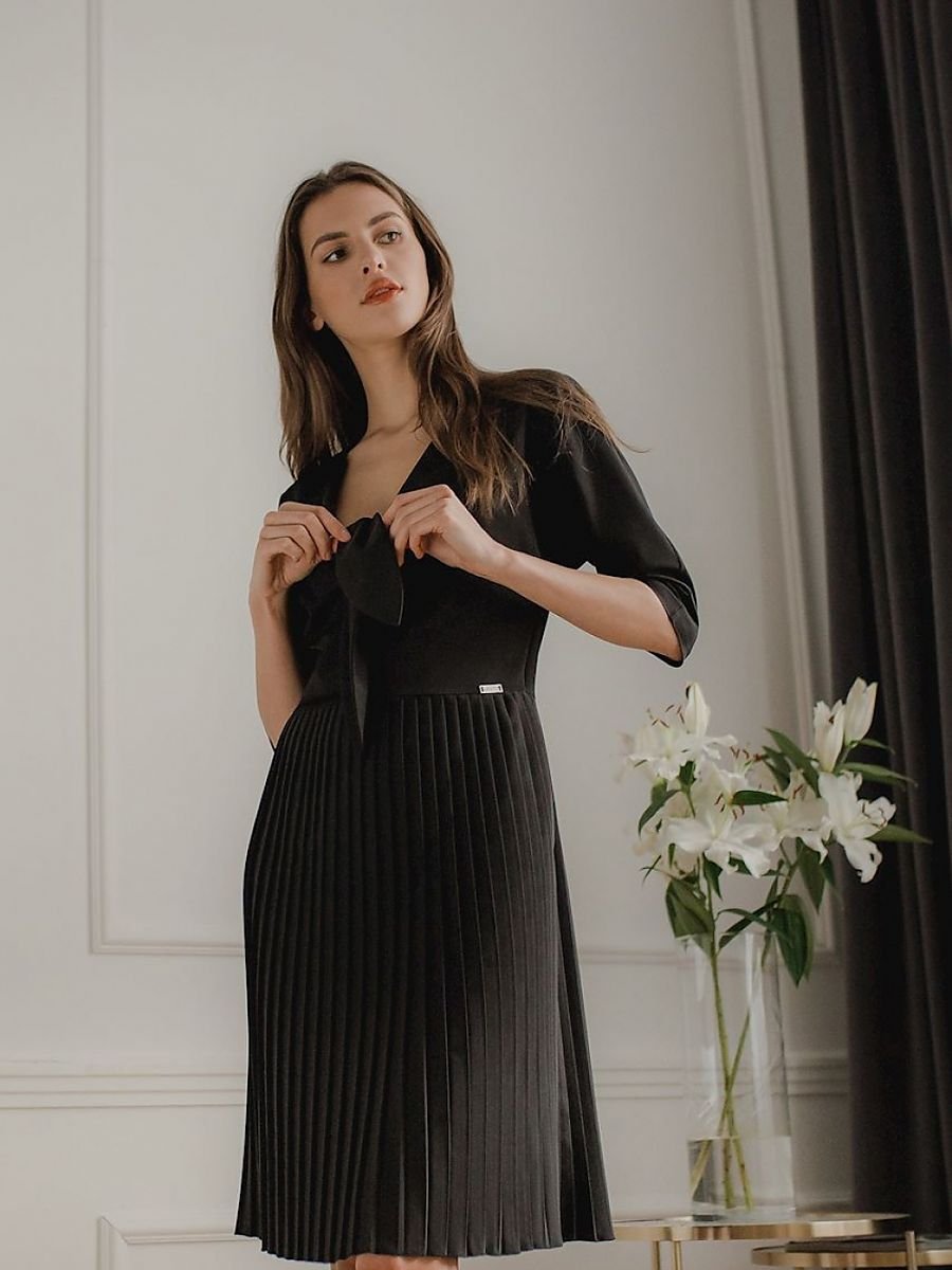Cocktail dress model 143929 Lenitif