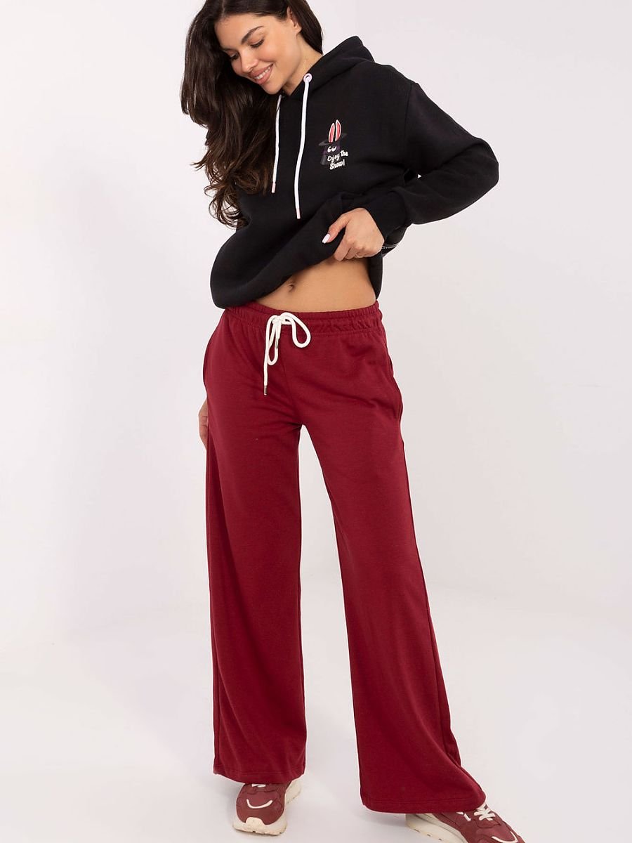 Tracksuit trousers model 218246 Relevance