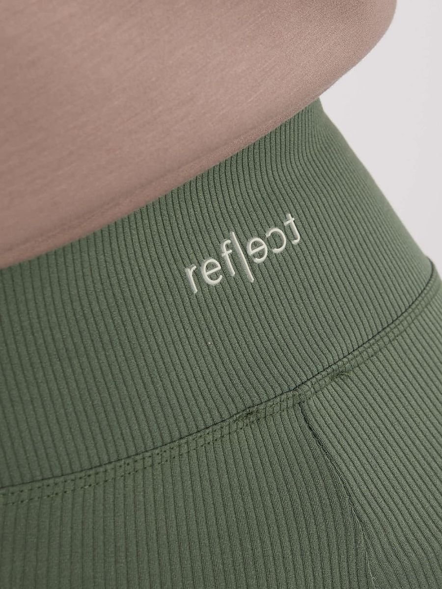 Long leggings model 221806 Relevance — изображение 4