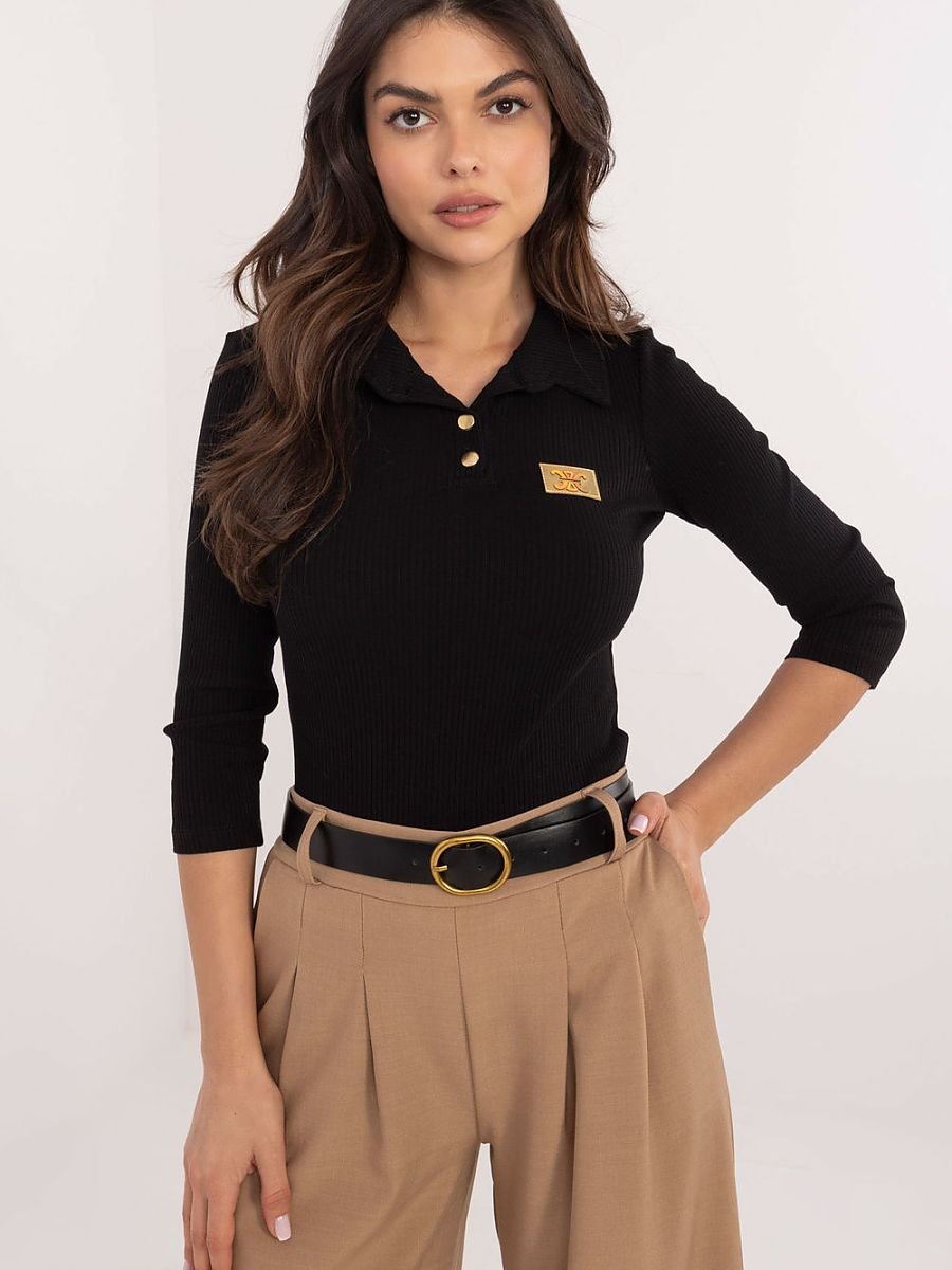 Blouse model 203003 Relevance