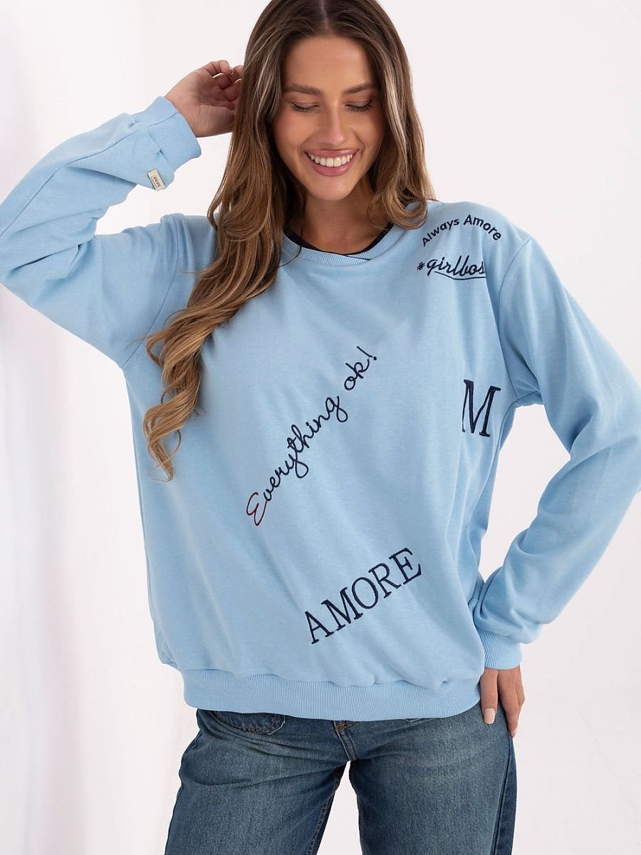 Sweatshirt model 220415 Relevance