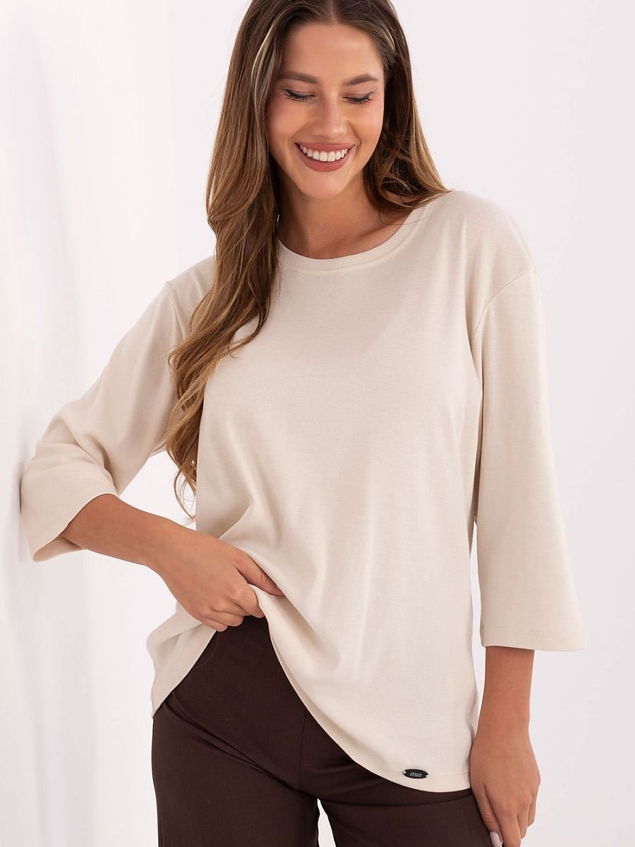 Blouse model 218848 Relevance