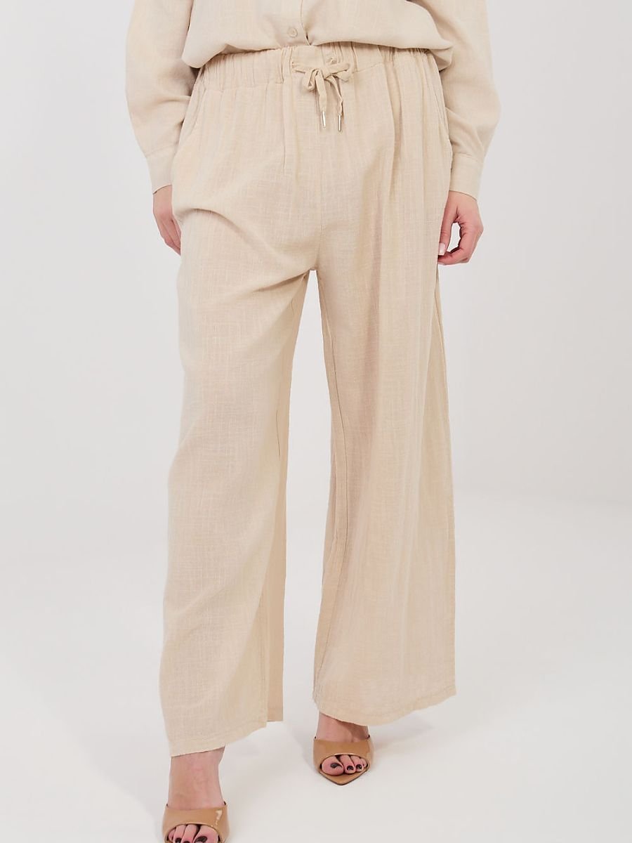 Women trousers model 225494 Italy Moda