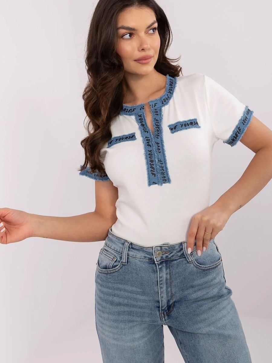 Blouse model 210126 NM