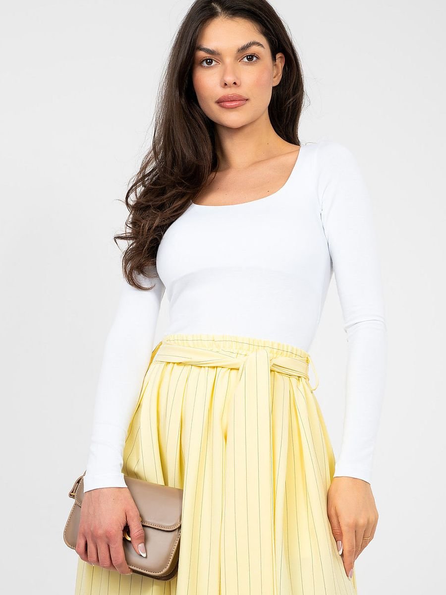 Blouse model 224772 Rue Paris