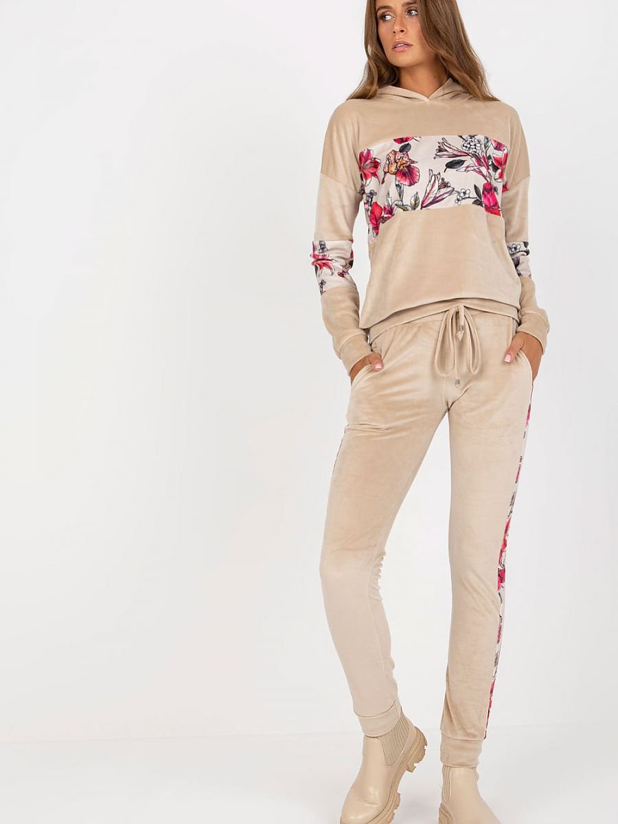 Set model 170348 Rue Paris