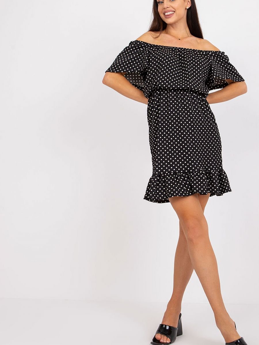 Daydress model 168352 Rue Paris