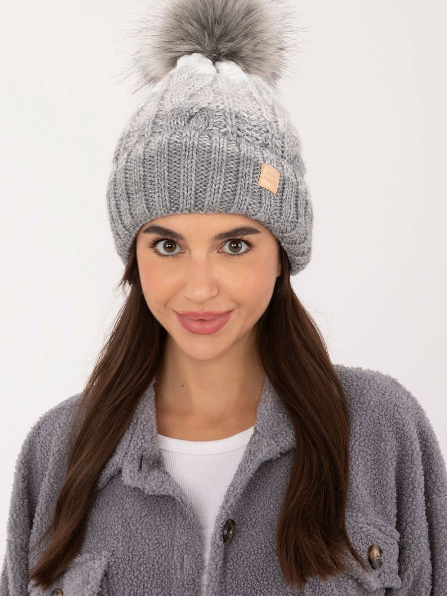 Cap model 201414 Rue Paris