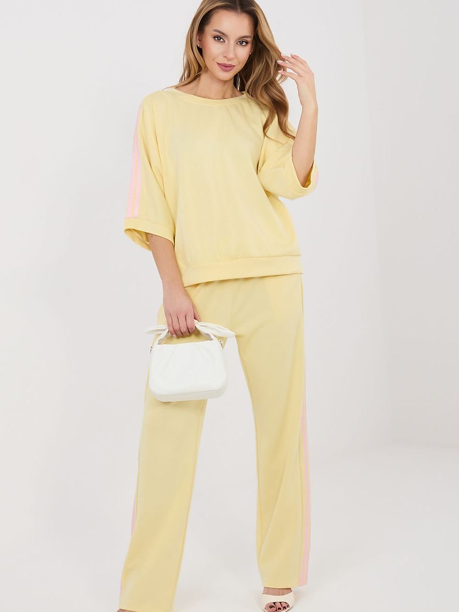 Set model 225549 Rue Paris