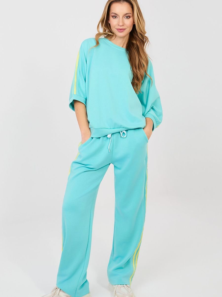 Set model 225551 Rue Paris