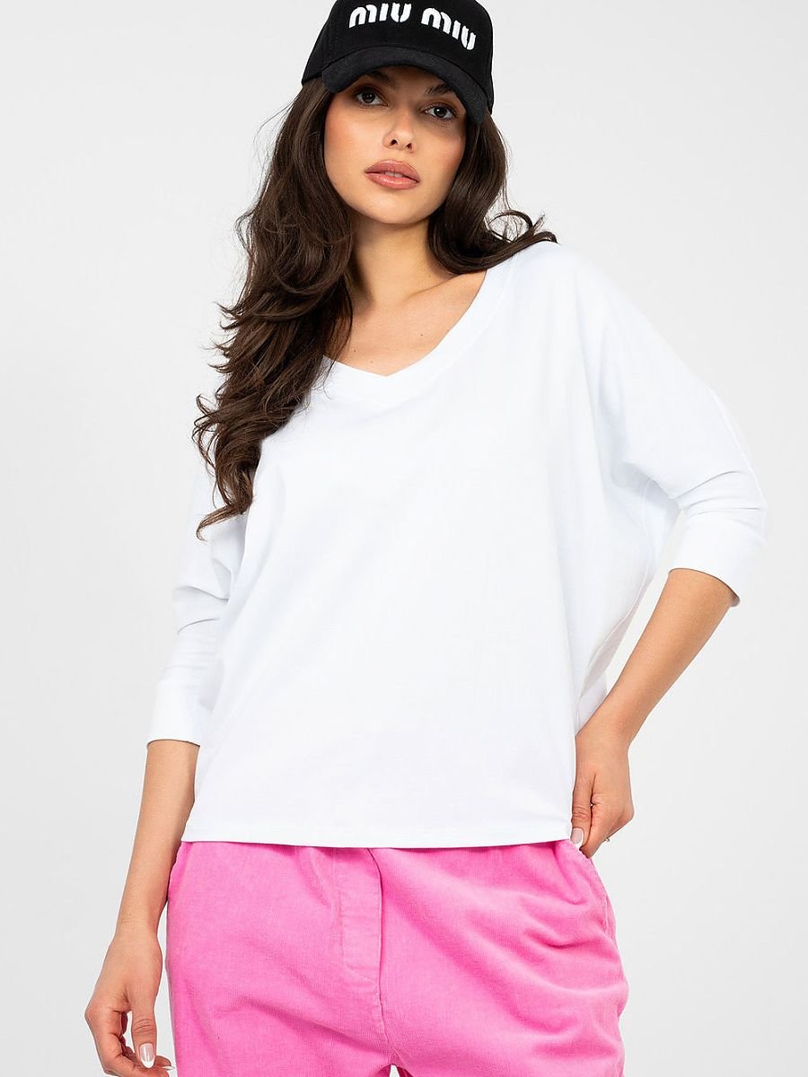 Blouse model 224758 Rue Paris