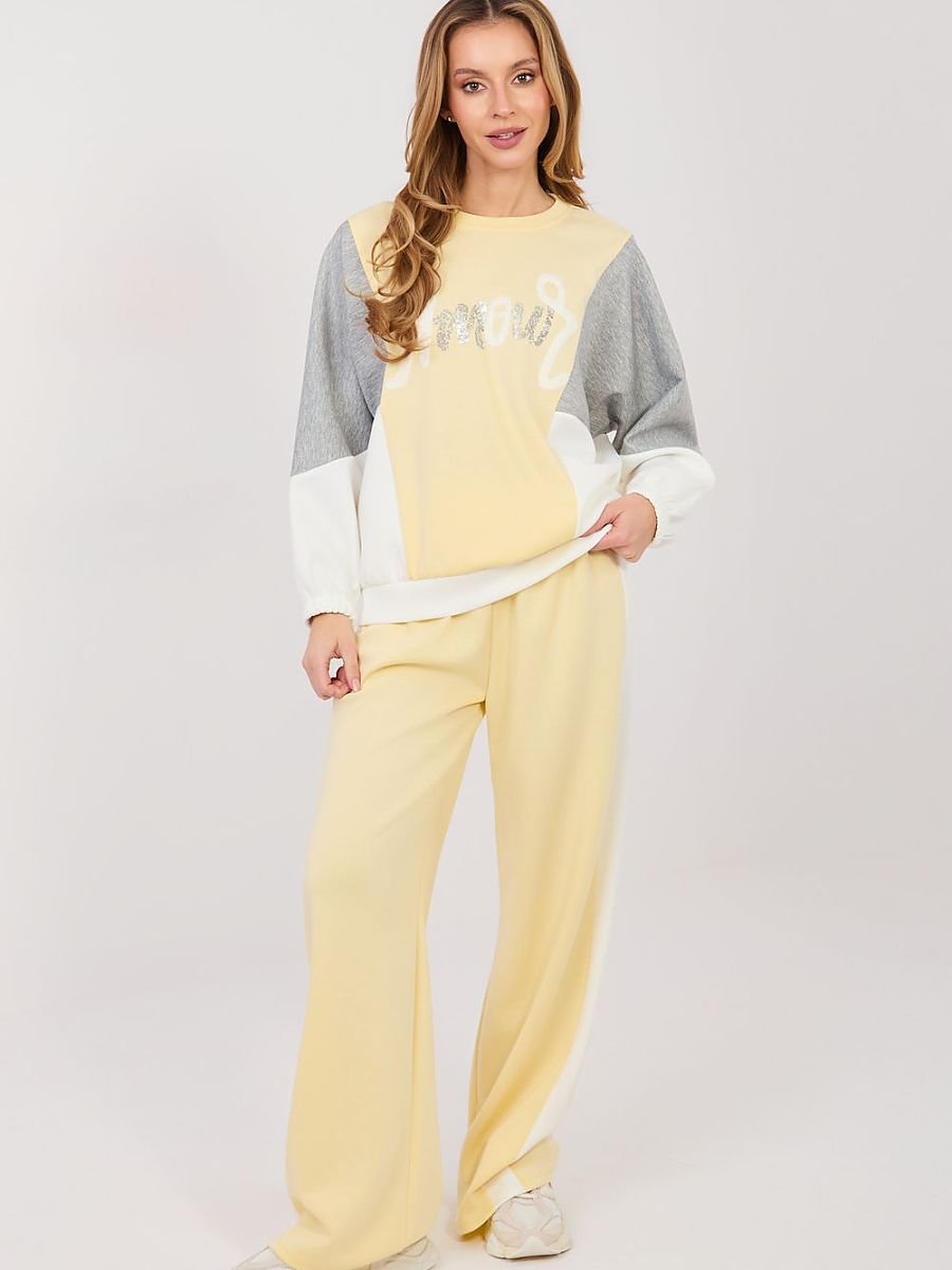 Set model 224789 Rue Paris
