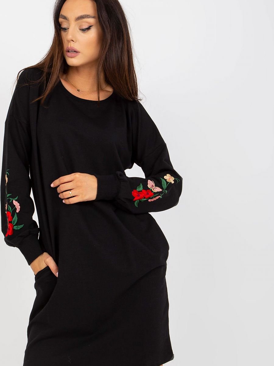 Daydress model 168738 Rue Paris
