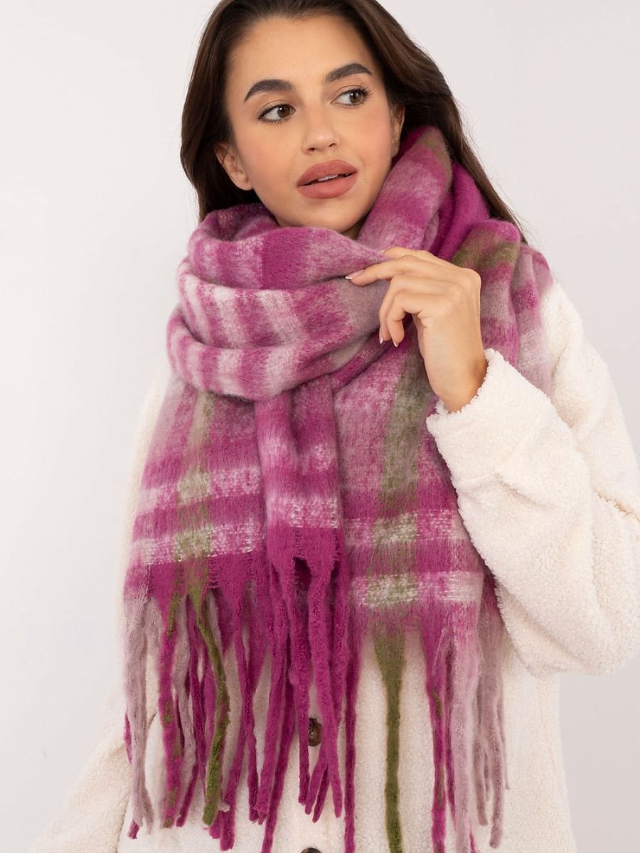 Shawl model 203173 AT