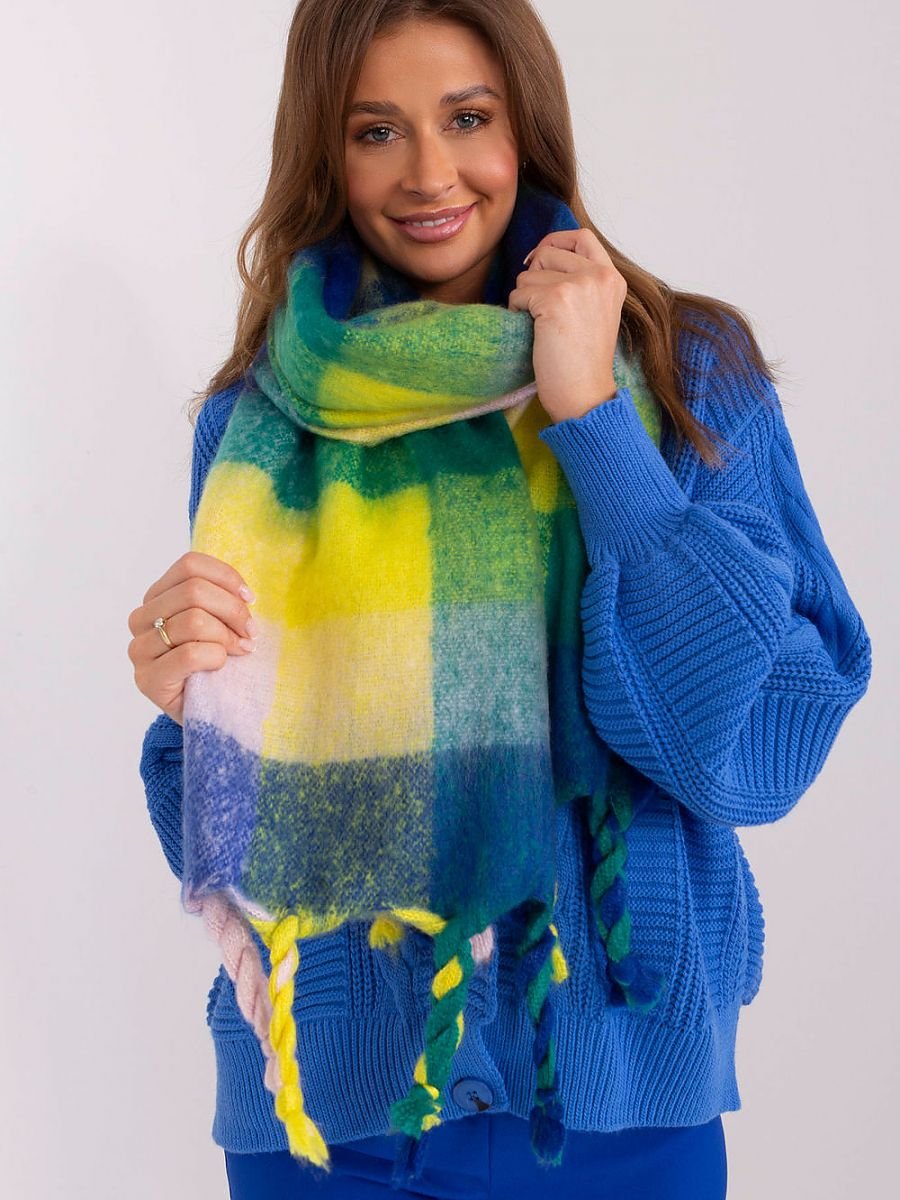 Shawl model 191706 AT