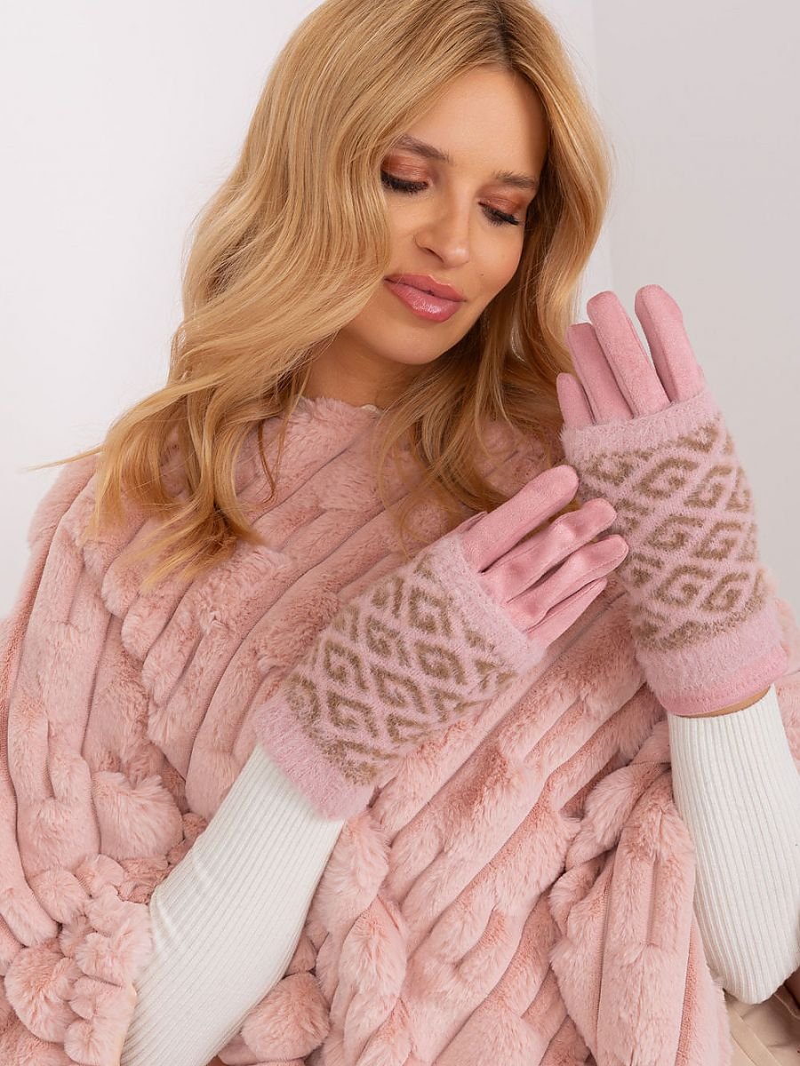 Gloves model 190818 AT
